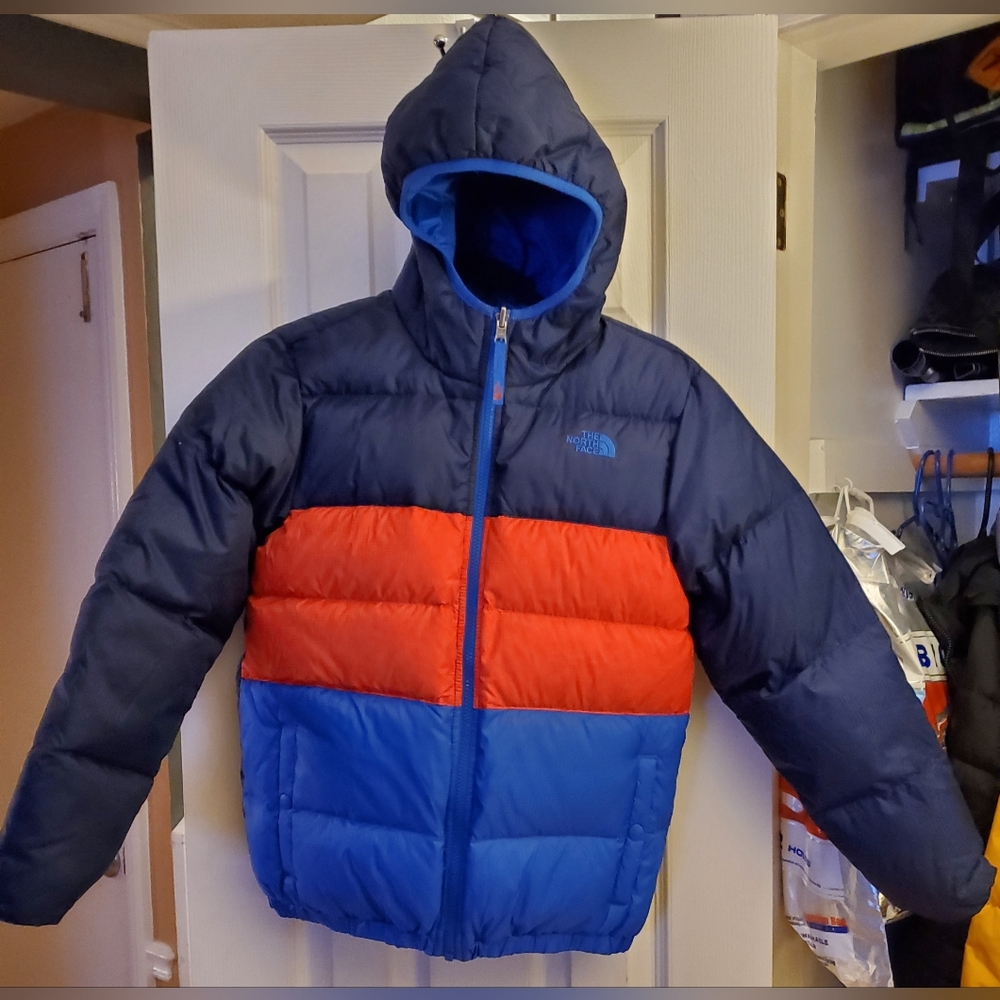The North Face Moondoggy 550 Reversible Puffer Coat Boys Large 14/16